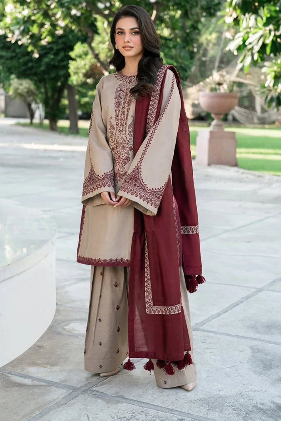 3PC UNSTITCHED LAWN EMBROIDERED SHIRT WITH LAWN EMBROIDERED DUPATTA IR-111